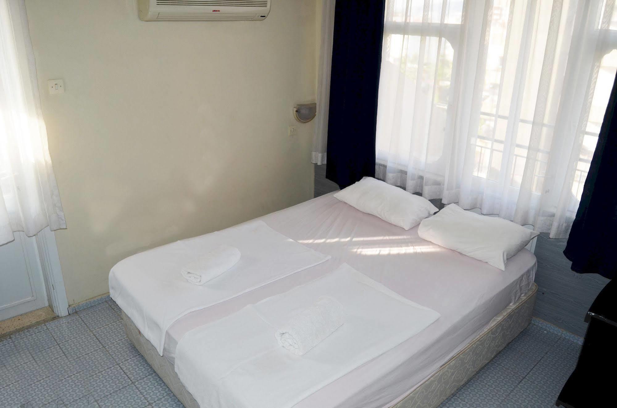 Ayda Hotel 库萨达斯 外观 照片